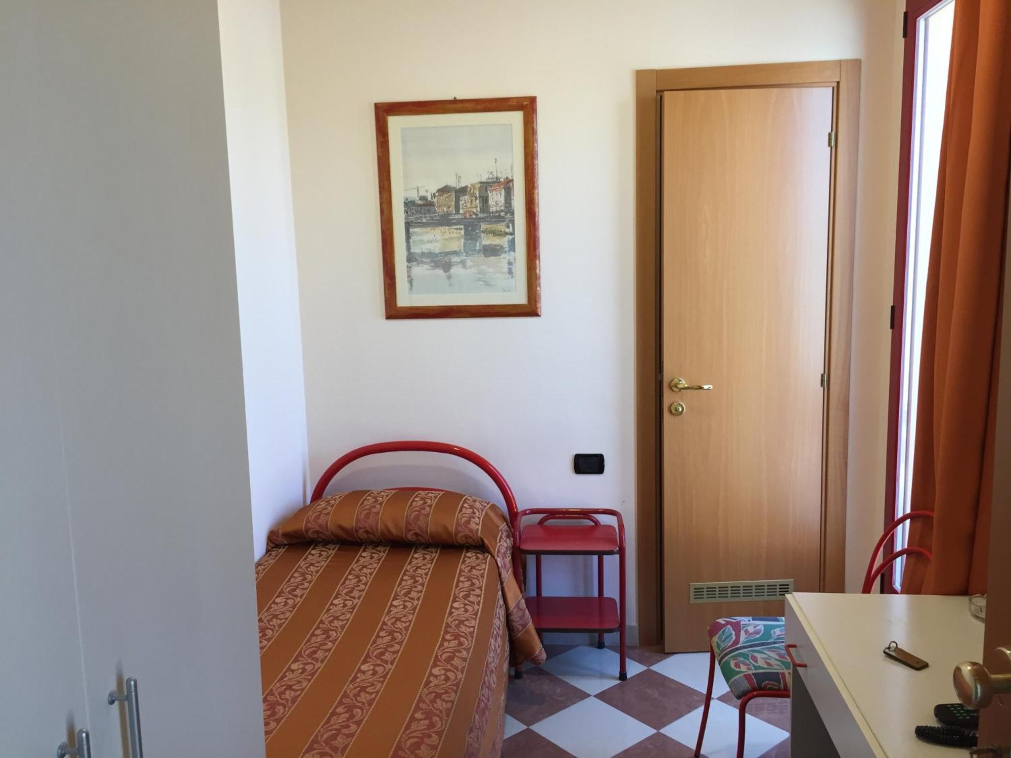 Hotel Fiorella Senigallia Quarto foto
