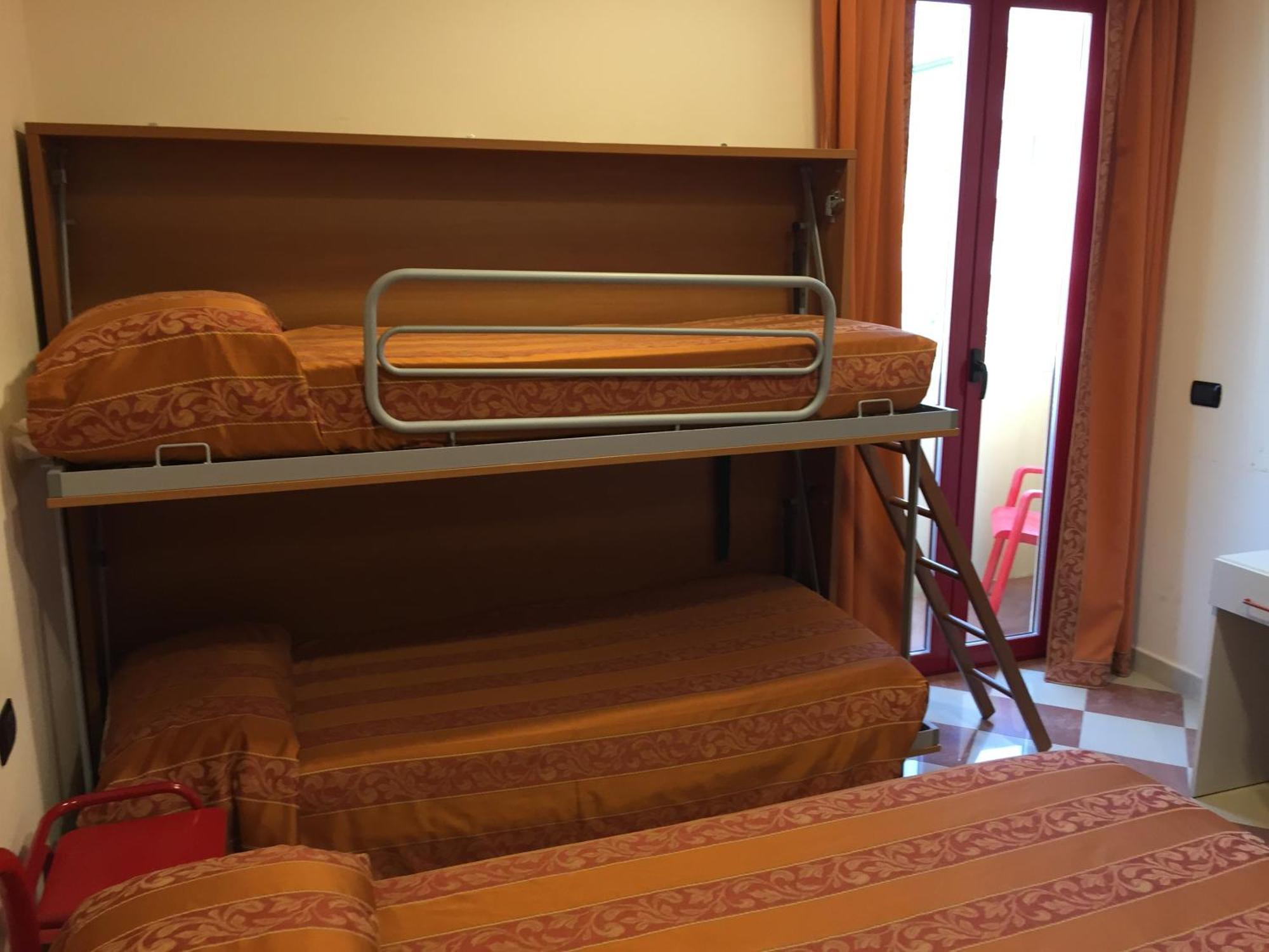 Hotel Fiorella Senigallia Quarto foto