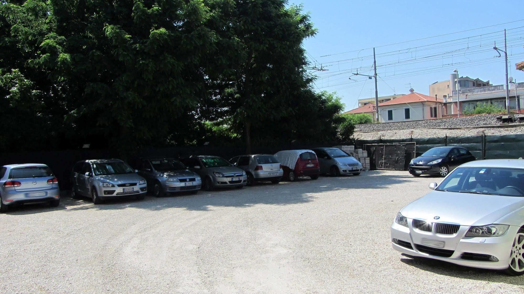 Hotel Fiorella Senigallia Exterior foto